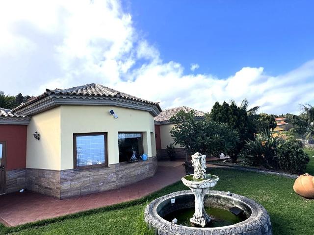 Casa en venta en El Farrobo, La Guancha