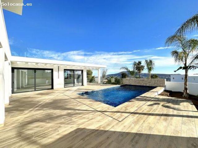 Casa en venta en Moraira, la Marina Alta