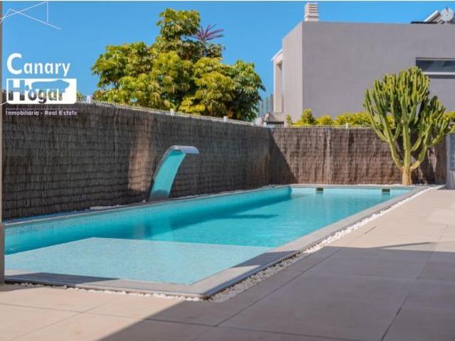 Casa en venta en Playa Paraíso, Adeje