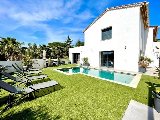 Maison vente à Arrondissement de Draguignan, Sainte-maxime