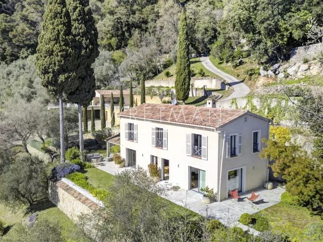 Maison vente à Grasse, Cabris