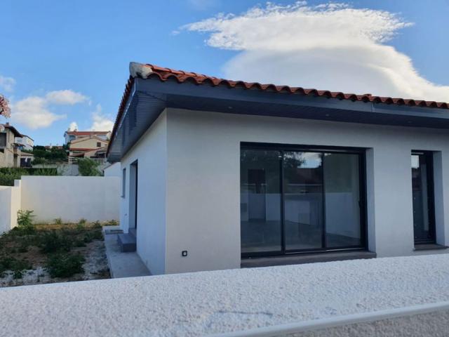 Maison vente à Céret, Théza