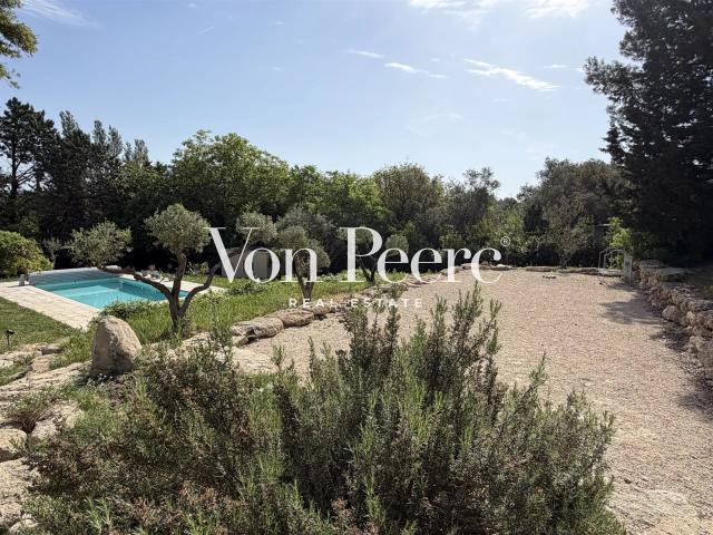 Maison vente à Arles, Mouriès