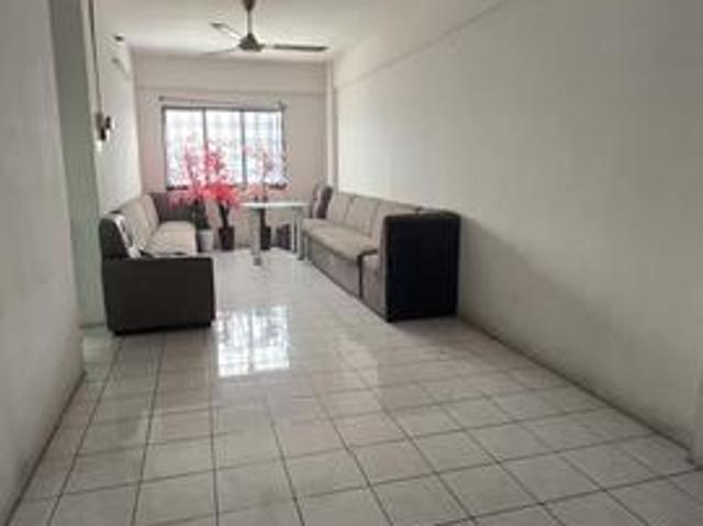 Serviced Residence for rent in Country Heights Damansara, Kuala Lumpur