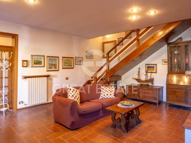 Casa in vendita a Tuoro Sul Trasimeno, Umbria