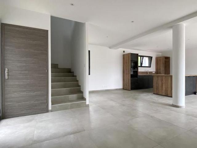Maison vente à Chambéry, Sonnaz