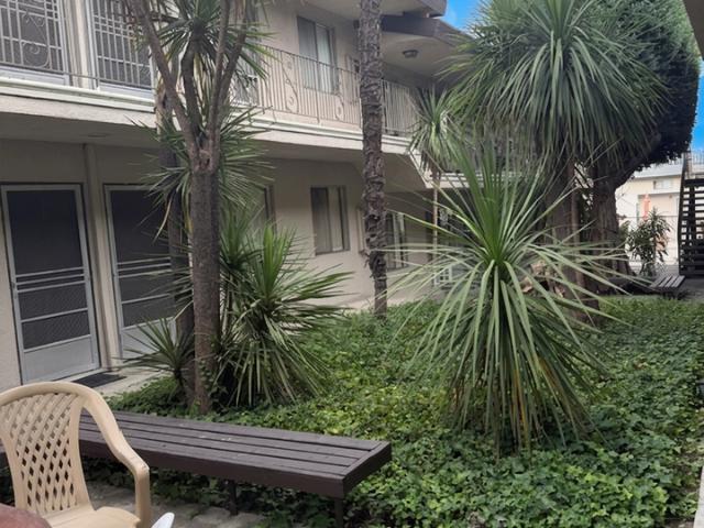 Apartment for rent in Monrovia, Los Angeles County