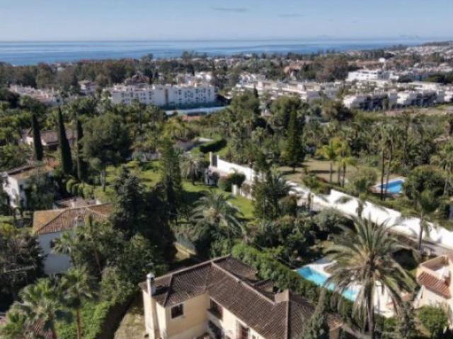 Casa en venta en Nueva Andalucía, Costa del Sol Occidental