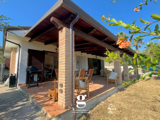 Villa Indipendente in vendita a Casal Velino Marina, Campania