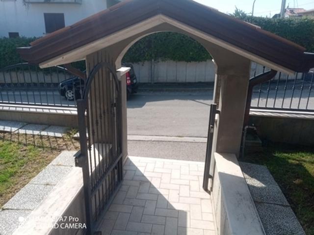 Villa Indipendente in vendita a Treglio, Abruzzo