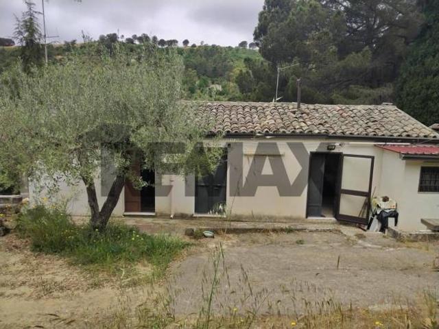 Villa Indipendente in vendita a Piazza, Sicilia