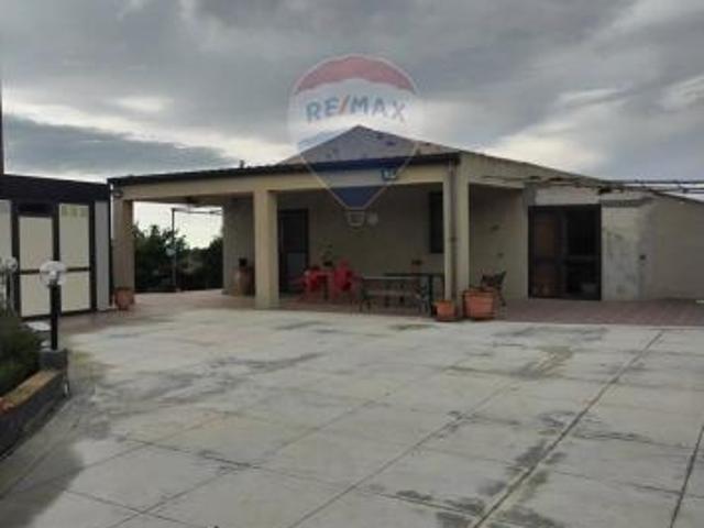 Villa Indipendente in vendita a Piazza, Sicilia