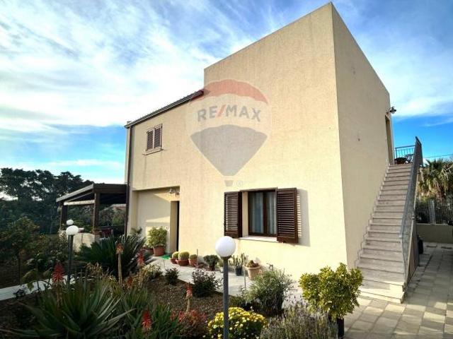 Villa Indipendente in vendita a Sant'Andrea, Valderice