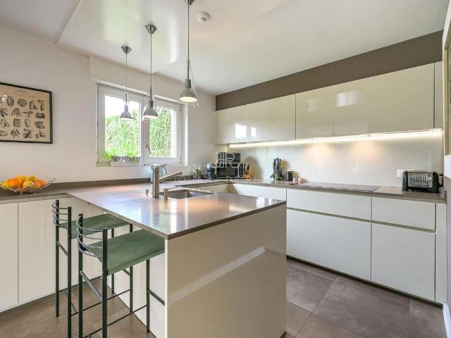 Einfamilienhaus kaufen in Bogis-Bossey, Waadt