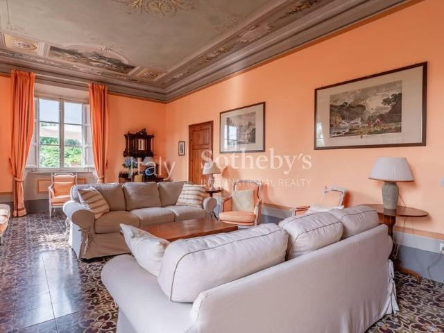 Villa Indipendente in affitto a Capannori, Toscana