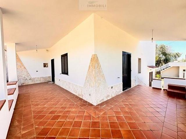 Casa in vendita a Puglia, Brindisi