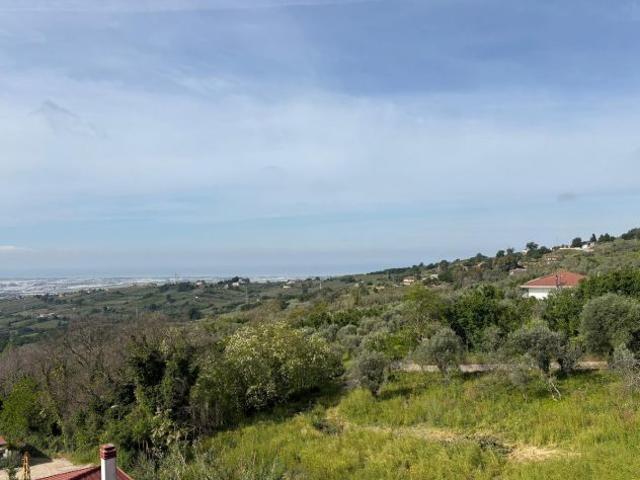 Appartamento in vendita a Montecorvino Pugliano, Campania