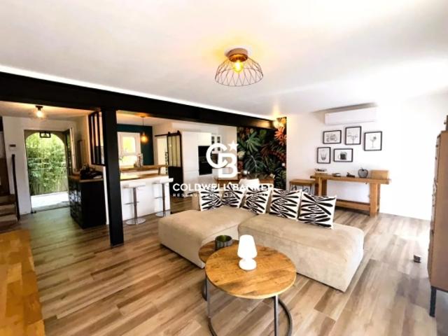 Maison vente à Arrondissement de Toulon, La Londe-les-maures