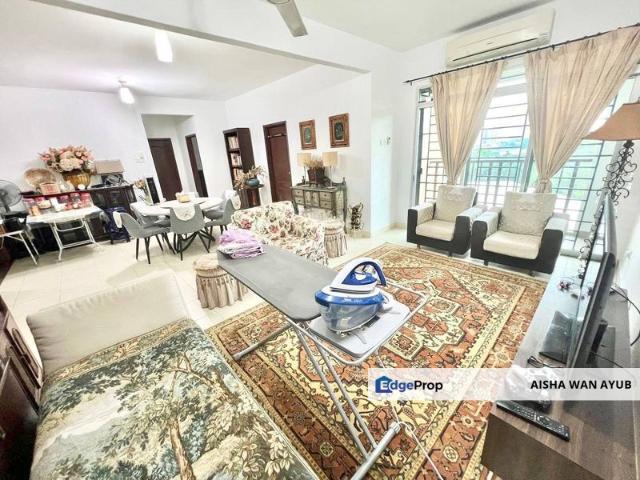 Condominium for sale in Petaling, Subang Jaya