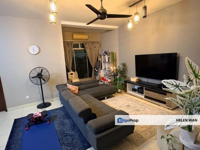 Condominium for sale in Taman Bukit Serdang Seksyen 13, Majlis Bandaraya Subang Jaya