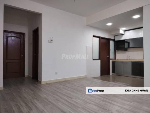Condominium for sale in Petaling, Subang Jaya