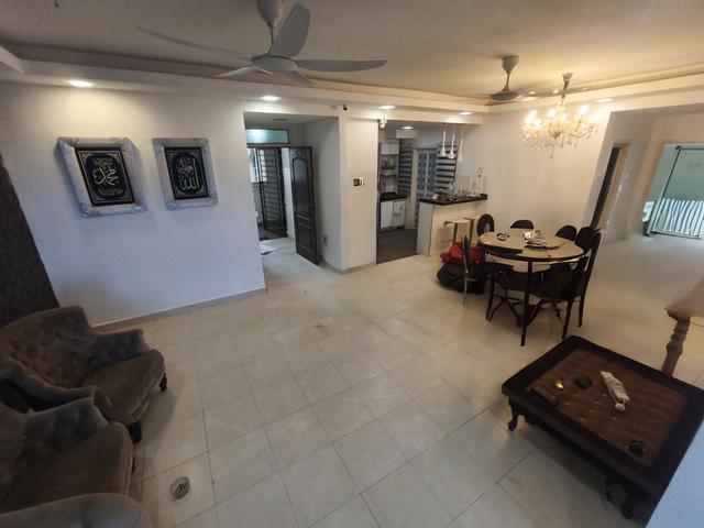 Condominium for sale in Seri Kembangan, Majlis Bandaraya Subang Jaya