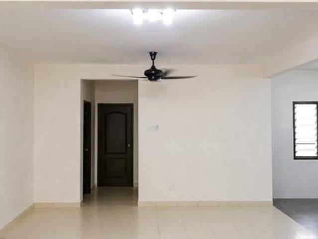 Condominium for sale in Petaling, Subang Jaya