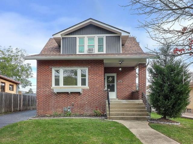 House for sale in Villa Park, Illinois