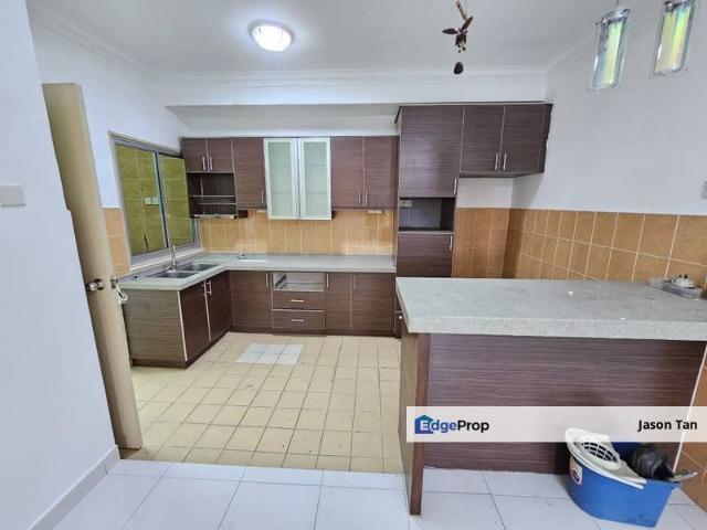 Condominium for sale in Petaling, Subang Jaya
