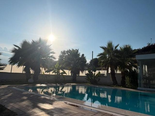 Villa Indipendente in affitto a Montesilvano, Abruzzo