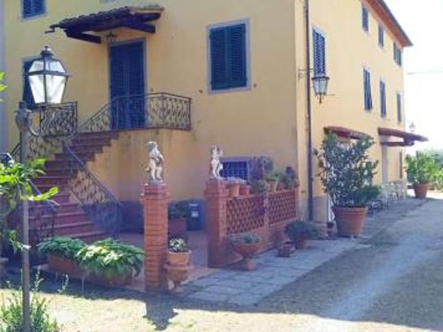 Villa Indipendente in vendita a Uzzano E Castello, Toscana