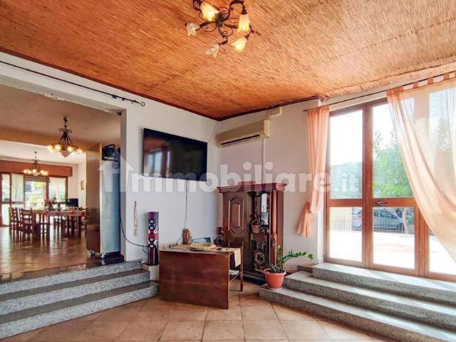 Villa Indipendente in affitto a Caronia, Sicilia