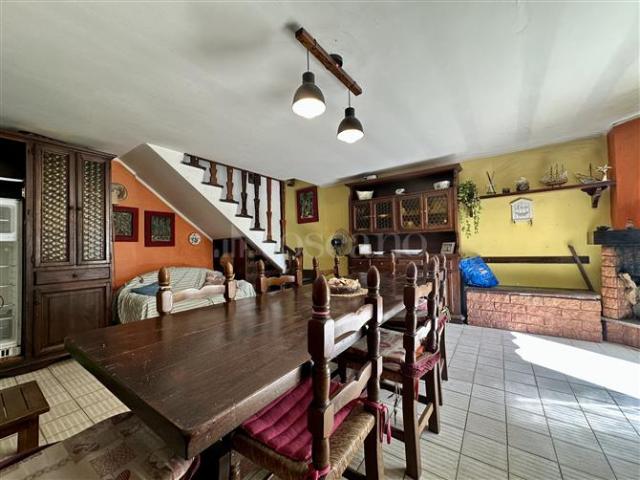 Villa Indipendente in vendita a Piscinari, Roma Capitale