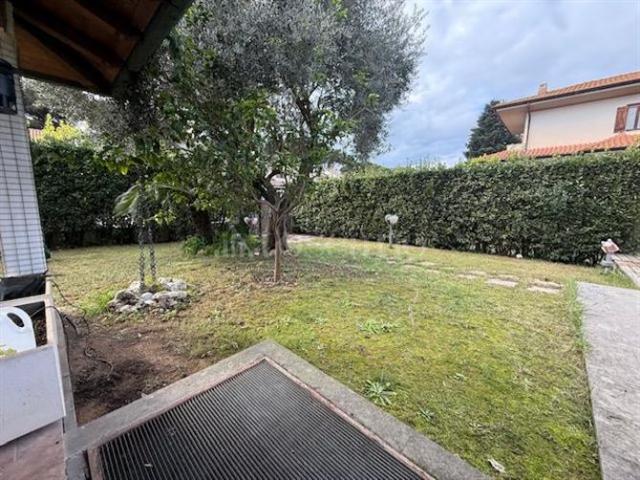 Villa Indipendente in vendita a Sabaudia, Lazio