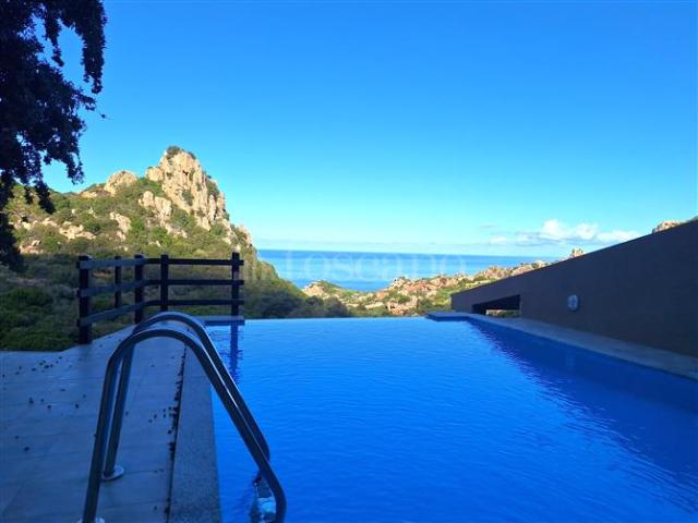 Villa Indipendente in vendita a Trinità d'Agultu e Vignola, Sardigna/Sardegna