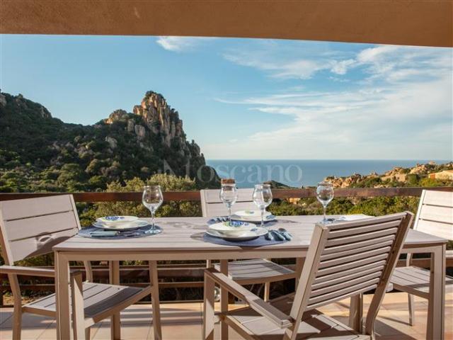 Villa Indipendente in vendita a Trinità d'Agultu e Vignola, Sardigna/Sardegna