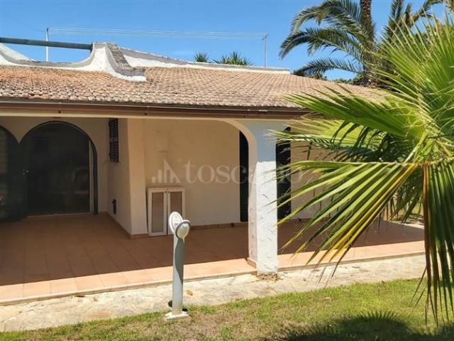 Villa Indipendente in affitto a Rosa Marina di Ostuni, Puglia