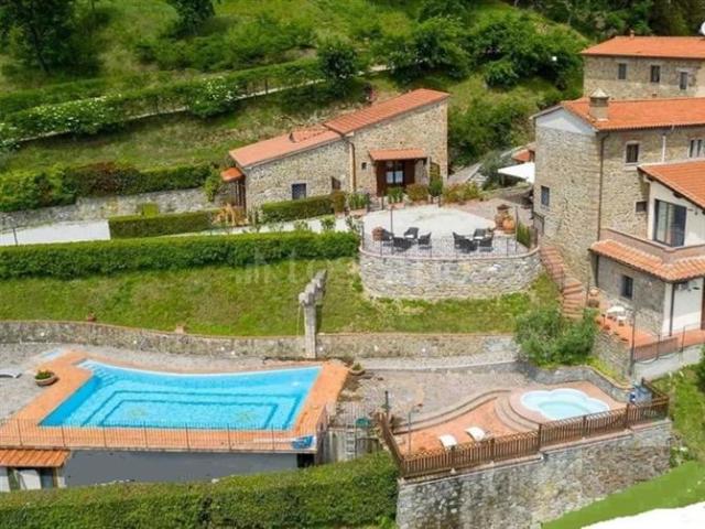 Villa Indipendente in vendita a Cantagrillo, Serravalle Pistoiese