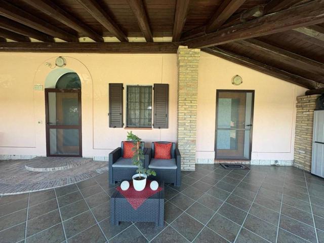 Villa Indipendente in affitto a Cervia, Reggio Emilia