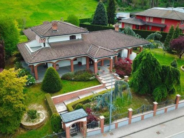 Villa Indipendente in vendita a Piemonte, Cuneo