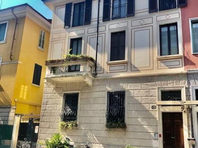 Villa Indipendente in vendita a Municipio 3, Milano