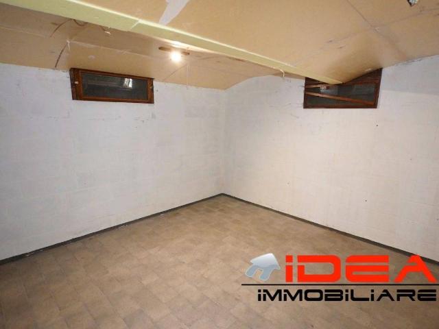 Villa Indipendente in vendita a Centro Storico, Modena