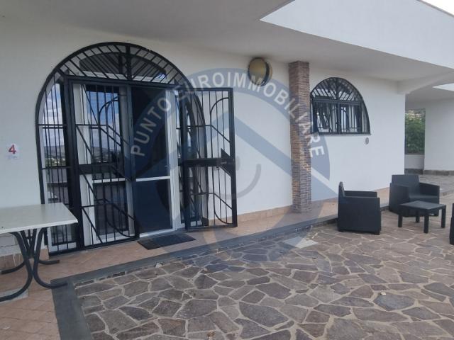 Villa Indipendente in vendita a Monte Di Procida, Campania
