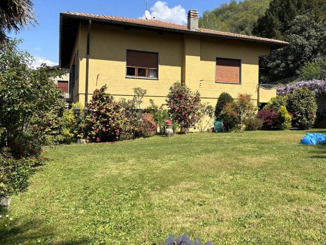 Villa Indipendente in vendita a Municipio Roma I, Roma Capitale