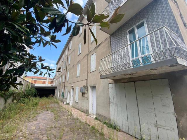 Villa Indipendente in vendita a Unione dei comuni del Distretto Ceramico, Sassuolo