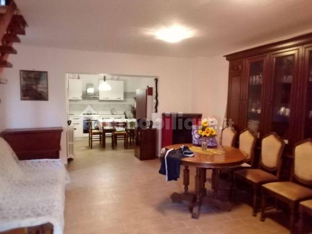 Villa Indipendente in affitto a Cascia, Umbria