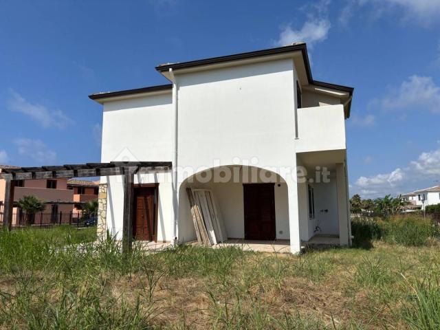 Villa Indipendente in affitto a Campofelice Di Roccella, Sicilia