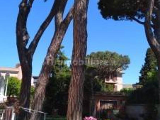 Villa Indipendente in affitto a Anzio, Nettuno