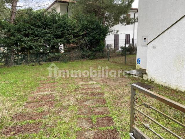 Villa Indipendente in affitto a Quartiere Le Valli, Comacchio