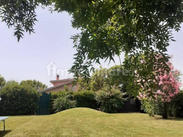 Villa Indipendente in affitto a Caramagnetta, Imperia